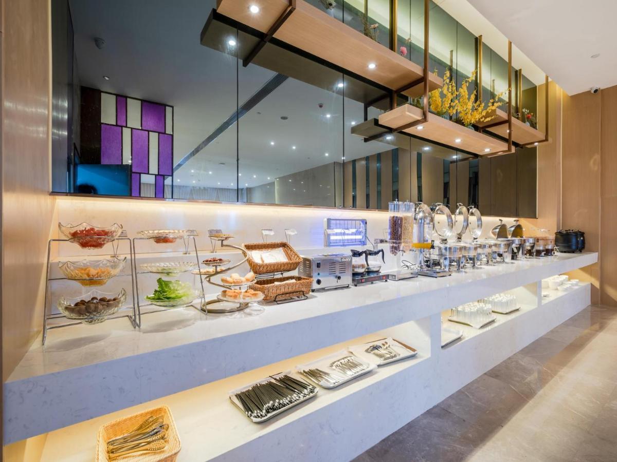 Lavande Hotel Luzhou Wanda Plaza Southwest Commercial City Экстерьер фото