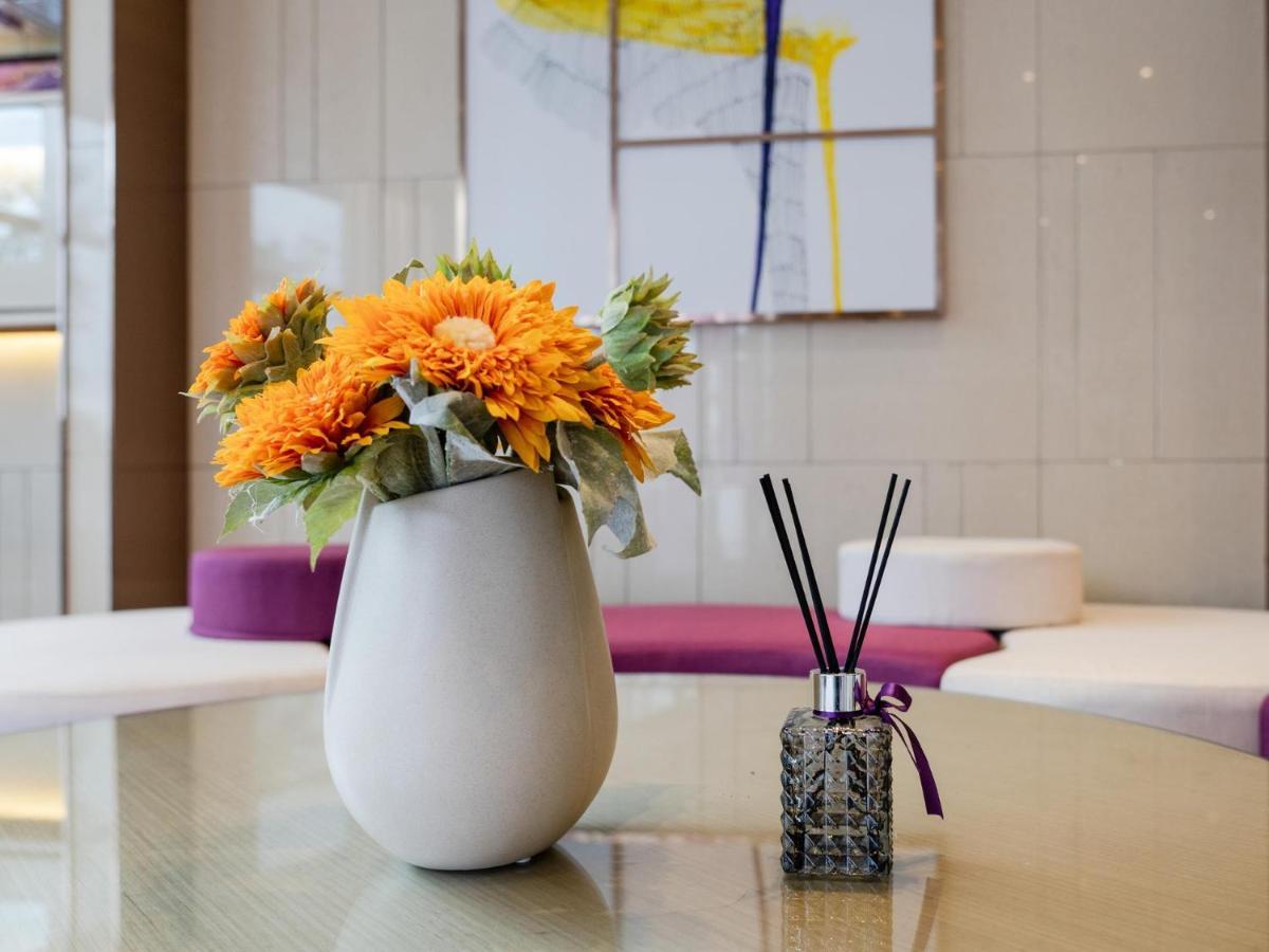 Lavande Hotel Luzhou Wanda Plaza Southwest Commercial City Экстерьер фото